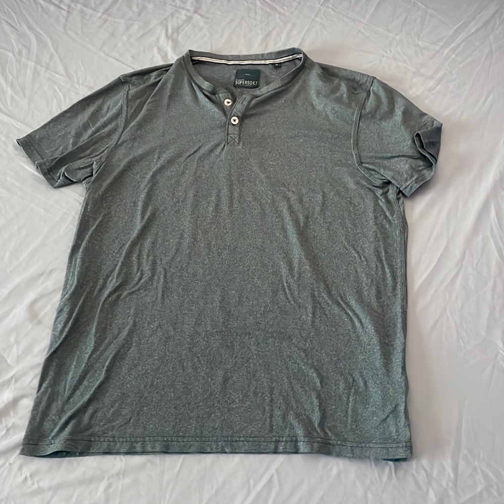Super Soft Mens Medium T Shirt